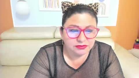 Snapshot of sashagreys1 chatting on February 25, 2:00 pm Sasha Greys online show from February 25, 2:00 pm
