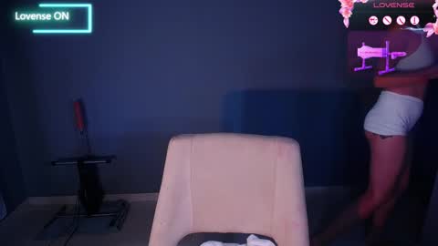 Snapshot of sashaharding1125 chatting on March 4, 11:22 pm andrea harding online show from March 4, 11:22 pm