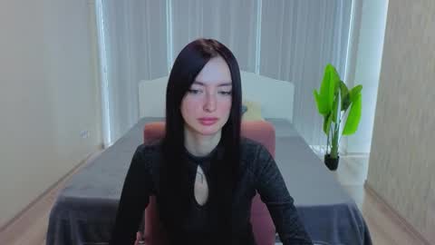 Snapshot of sashavibe chatting on March 18, 10:40 am Sasha online show from March 18, 10:40 am