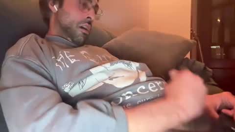 Snapshot of sashax89 chatting on February 16, 12:19 am sashax89 online show from February 16, 12:19 am