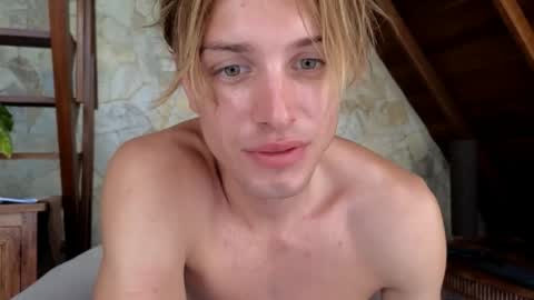 Sasha --  online show from April 27, 12:19 am