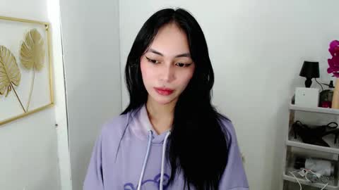 Sashi online show from December 16, 8:36 pm