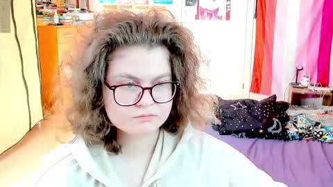 Snapshot of sashy_way chatting on October 11, 8:35 am .Alexandra online show from October 11, 8:35 am