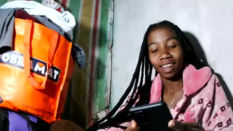 sasivia08 online show from June 14, 2:24 am