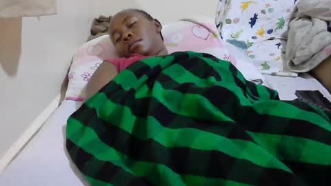 sassy_bella online show from February 18, 4:26 am