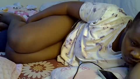 sassy_bella online show from September 23, 3:26 pm