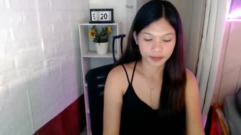 sassy_kimmyy online show from April 27, 1:09 pm