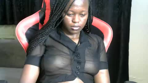 sassy_lyne online show from May 8, 5:02 am
