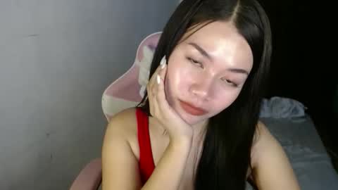 Snapshot of sassybaby09 chatting on December 4, 2:21 am SassyBabe online show from December 4, 2:21 am