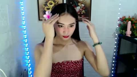 Snapshot of sassychixx699 chatting on December 2, 2:31 am Arci online show from December 2, 2:31 am