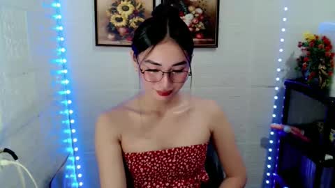 Snapshot of sassychixx699 chatting on October 1, 4:57 pm Arci online show from October 1, 4:57 pm