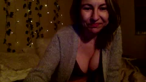 Sassyella online show from February 28, 6:21 am