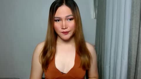 sassygirl_elliexx online show from April 5, 2:58 pm