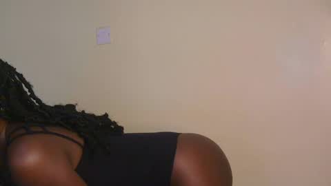 sexxy one online show from July 4, 1:12 am