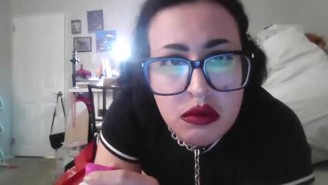 Snapshot of sassypandaxxx chatting on February 24, 2:19 am koolkat online show from February 24, 2:19 am