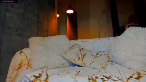 sassyt33n online show from December 2, 6:52 am