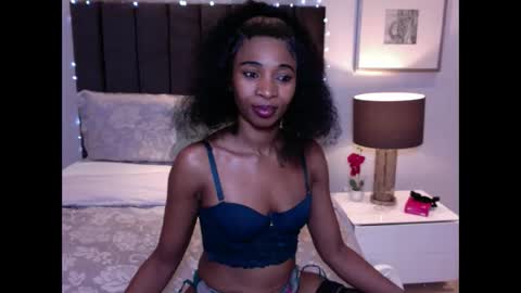 sasyylissaa online show from May 4, 11:01 pm