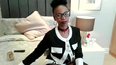 sasyylissaa online show from May 21, 9:22 pm