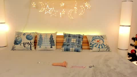 Snapshot of satimilf_ chatting on December 30, 10:34 pm Sati online show from December 30, 10:34 pm