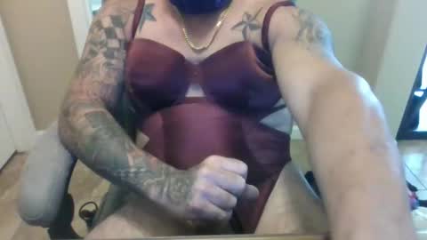 satinpantys online show from April 2, 6:16 pm