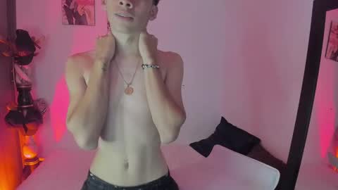 Snapshot of satosh_y chatting on January 9, 5:34 am satosh_y online show from January 9, 5:34 am