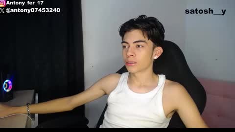 Snapshot of satosh_y chatting on January 25, 11:55 am satosh_y online show from January 25, 11:55 am