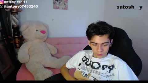 Snapshot of satosh_y chatting on February 1, 7:02 pm satosh_y online show from February 1, 7:02 pm
