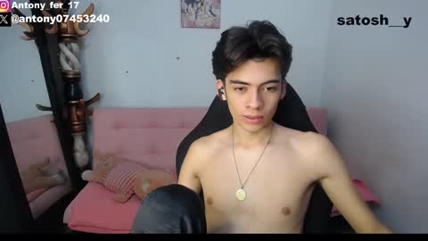 Snapshot of satosh_y chatting on February 6, 6:51 am satosh_y online show from February 6, 6:51 am