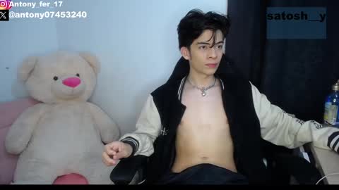 Snapshot of satosh_y chatting on February 13, 1:08 am satosh_y online show from February 13, 1:08 am