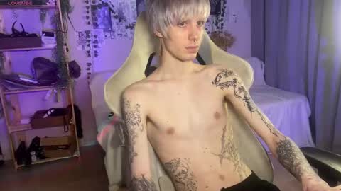 Snapshot of satoshi_qq chatting on January 17, 8:23 pm Satoshi online show from January 17, 8:23 pm