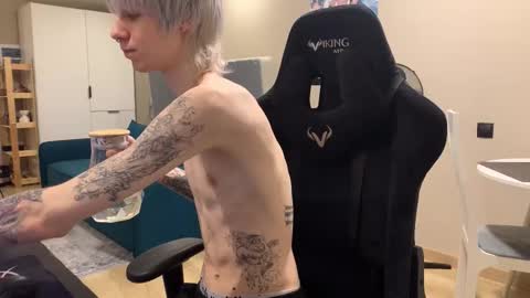 Snapshot of satoshi_qq chatting on March 3, 8:04 pm Satoshi online show from March 3, 8:04 pm