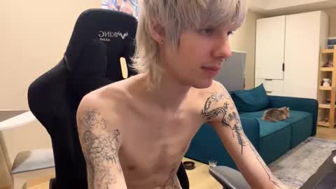 Snapshot of satoshi_qq chatting on March 9, 10:25 pm Satoshi online show from March 9, 10:25 pm