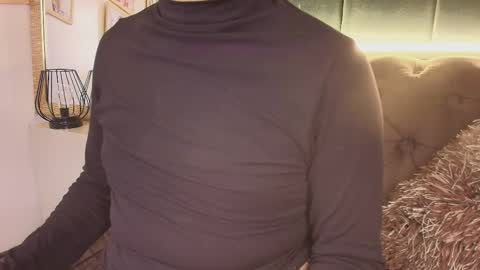 Snapshot of saturningsweets chatting on March 6, 2:24 pm Saturningsweets online show from March 6, 2:24 pm