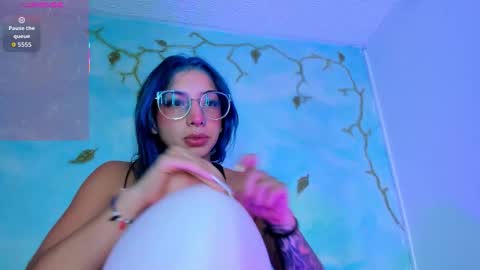 Saturnooo online show from February 25, 2:32 am