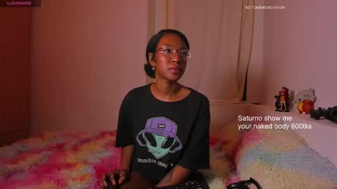saturno_vibes online show from January 11, 2:15 pm
