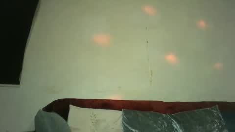 Snapshot of saucy_shanice chatting on October 11, 10:08 pm Shaniiice online show from October 11, 10:08 pm