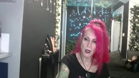 SaucySky online show from November 5, 8:53 pm