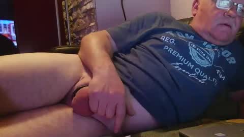 saugeil123 online show from March 16, 9:08 pm