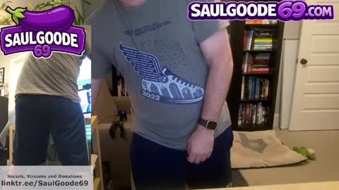 Snapshot of saulgoode69 chatting on April 5, 3:20 pm Saul Goode online show from April 5, 3:20 pm
