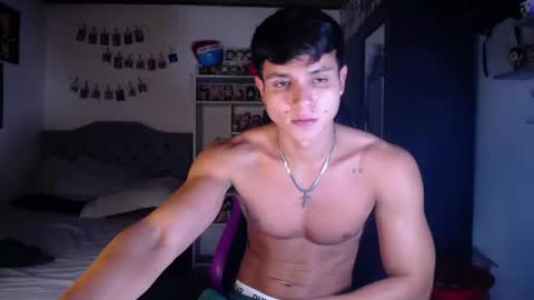 Snapshot of saulomiralles chatting on April 19, 2:00 am Saulo online show from April 19, 2:00 am