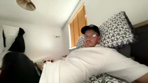 Sausagesandwitch23 online show from July 28, 7:59 am