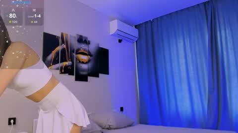 Snapshot of savage_kittyy chatting on March 30, 10:16 am Victoria online show from March 30, 10:16 am