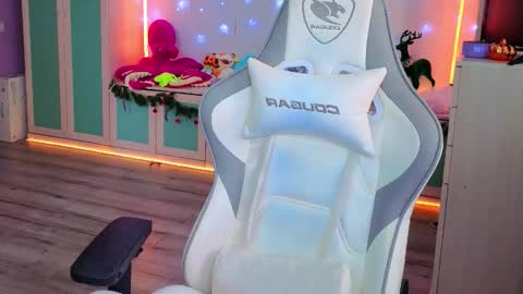 Ariel online show from January 16, 4:38 am