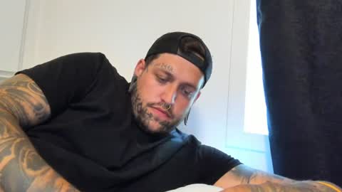 savageandsensual online show from July 19, 7:06 pm