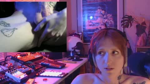 Snapshot of savagewaves chatting on March 23, 5:44 am savagewaves online show from March 23, 5:44 am