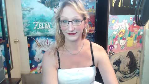Snapshot of savanah_banana chatting on September 21, 2:46 am Savanah online show from September 21, 2:46 am