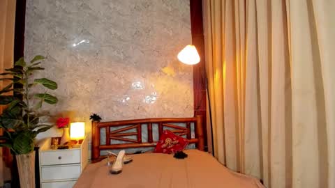 cumgirl online show from December 4, 3:49 am