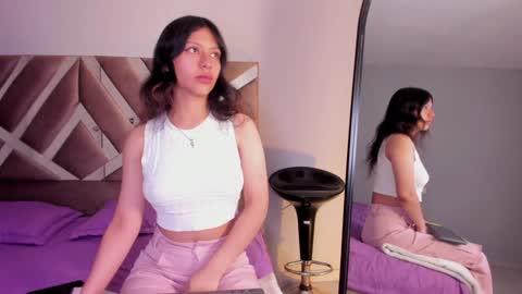 Snapshot of savannah_cameron chatting on January 30, 12:27 pm Savannah online show from January 30, 12:27 pm