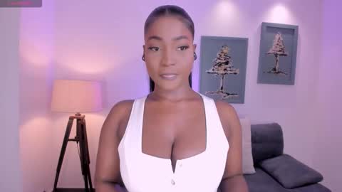 S a v a n n a h  online show from January 9, 8:54 pm