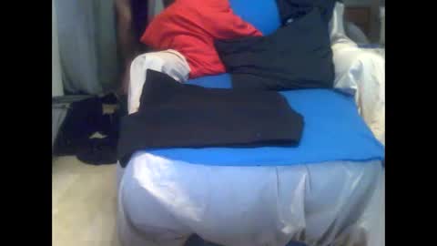 Snapshot of savrow06 chatting on October 26, 8:09 am savrow06 online show from October 26, 8:09 am